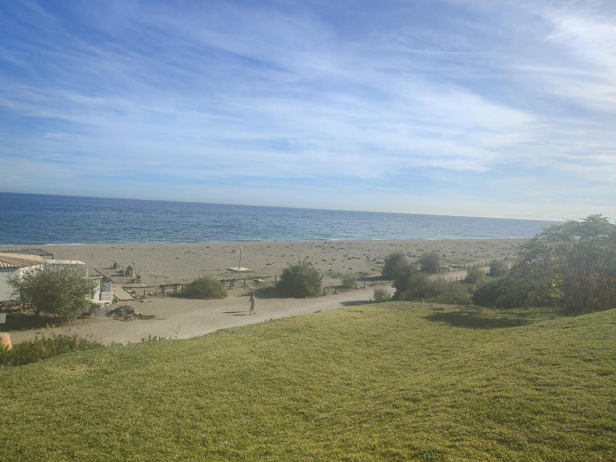 Apartamento Junto A La Playa Zona Tranquila Manilva Dış mekan fotoğraf