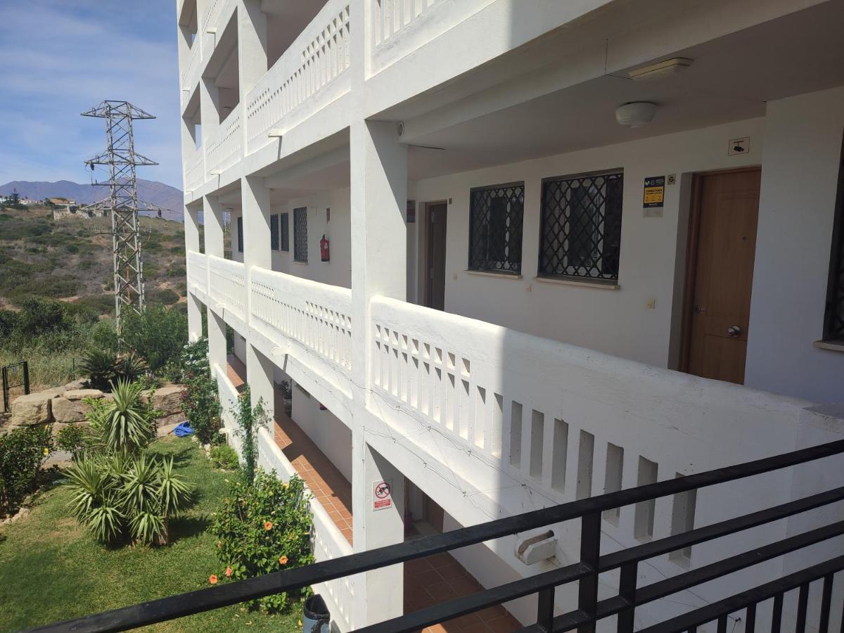 Apartamento Junto A La Playa Zona Tranquila Manilva Dış mekan fotoğraf