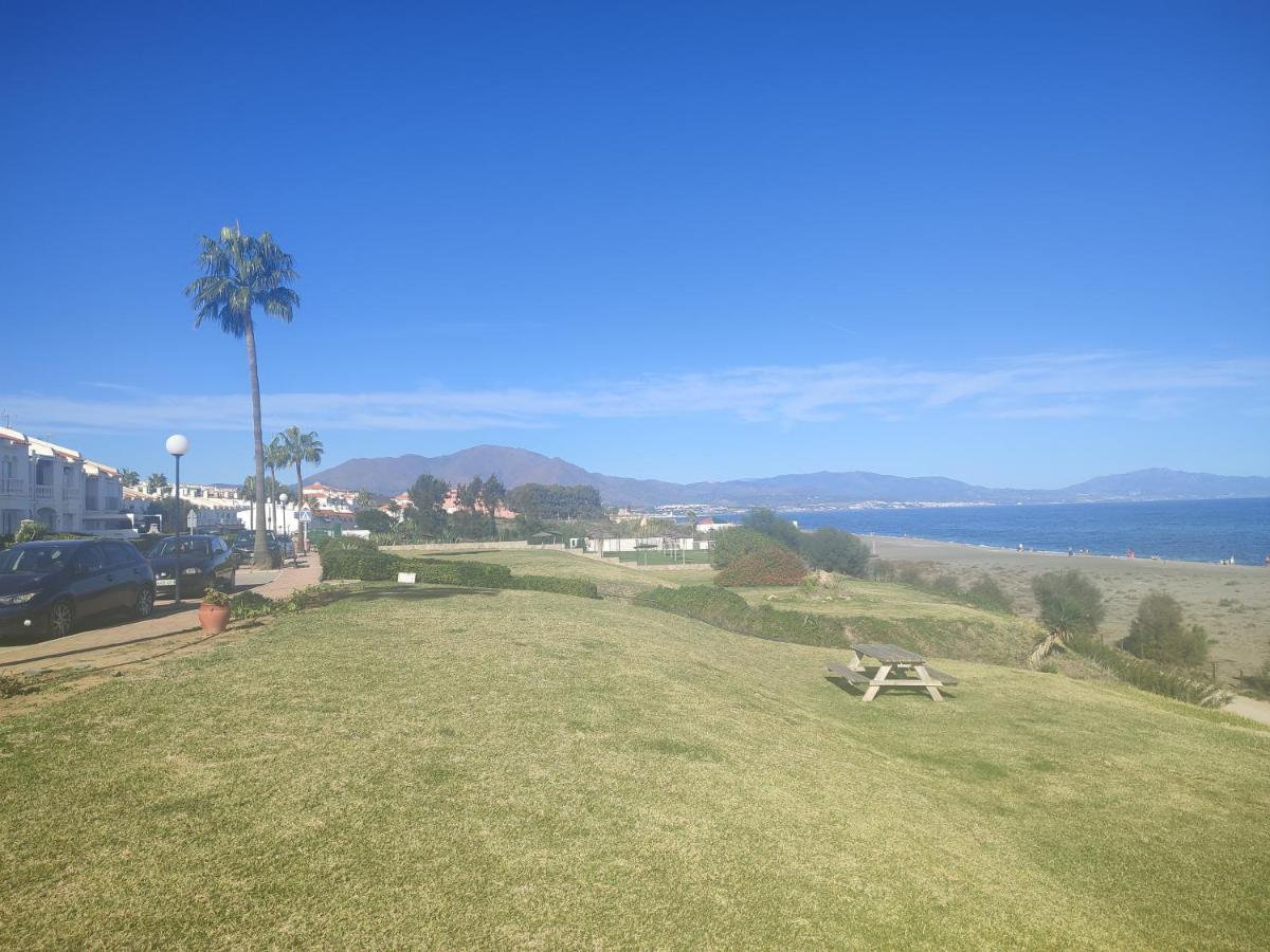 Apartamento Junto A La Playa Zona Tranquila Manilva Dış mekan fotoğraf